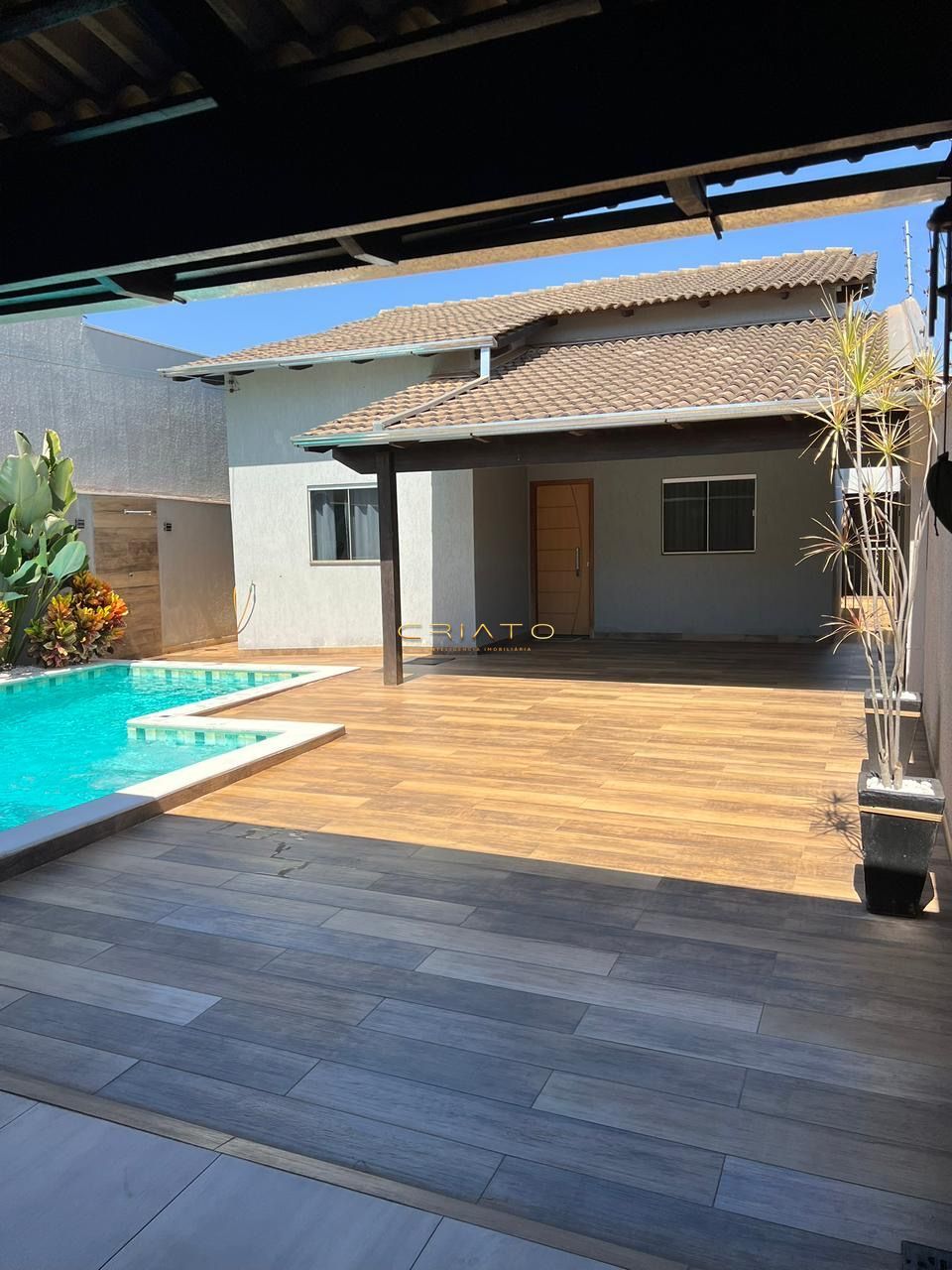 Casa com 3 Dormitórios à venda, 198 m² por R$ 790.000,00 Casa com 3 Dormitórios à venda, 198 m² por R$ 790.000,00