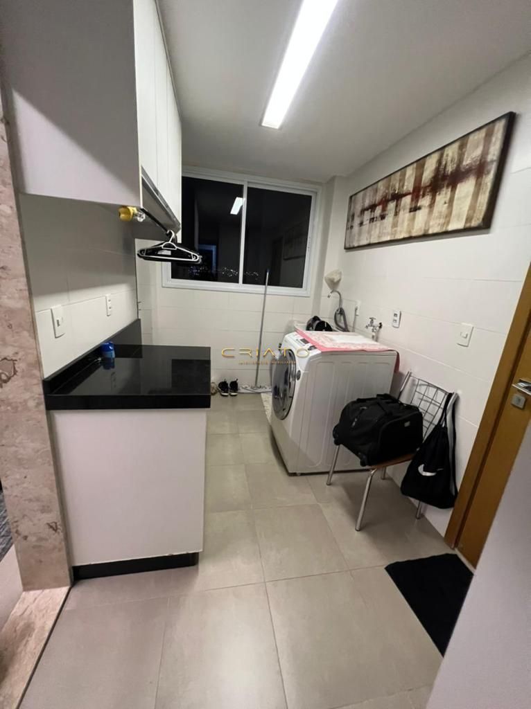 Apartamento à venda com 4 quartos, 189m² - Foto 13