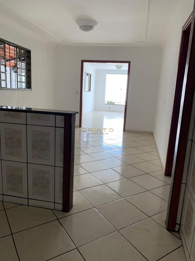 Casa à venda com 3 quartos, 550m² - Foto 8