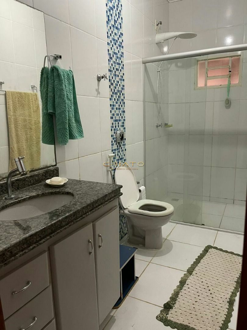 Casa à venda com 3 quartos, 183m² - Foto 10