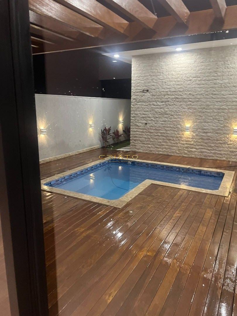 Casa à venda com 3 quartos, 203m² - Foto 13