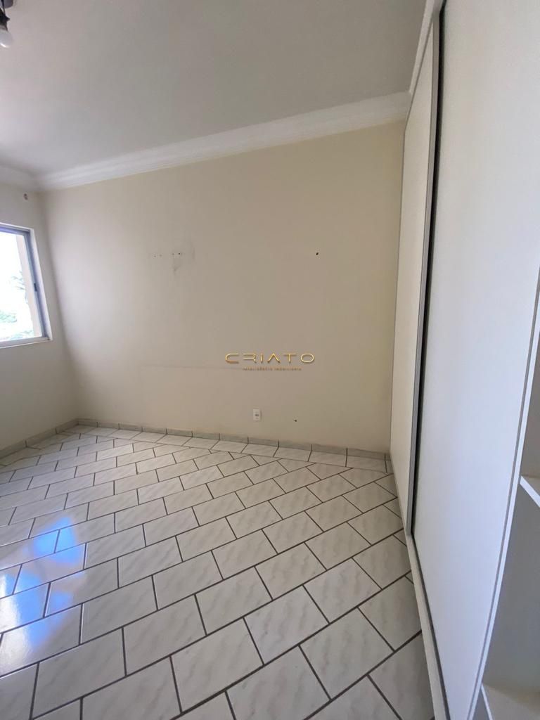 Apartamento à venda com 3 quartos, 274m² - Foto 10