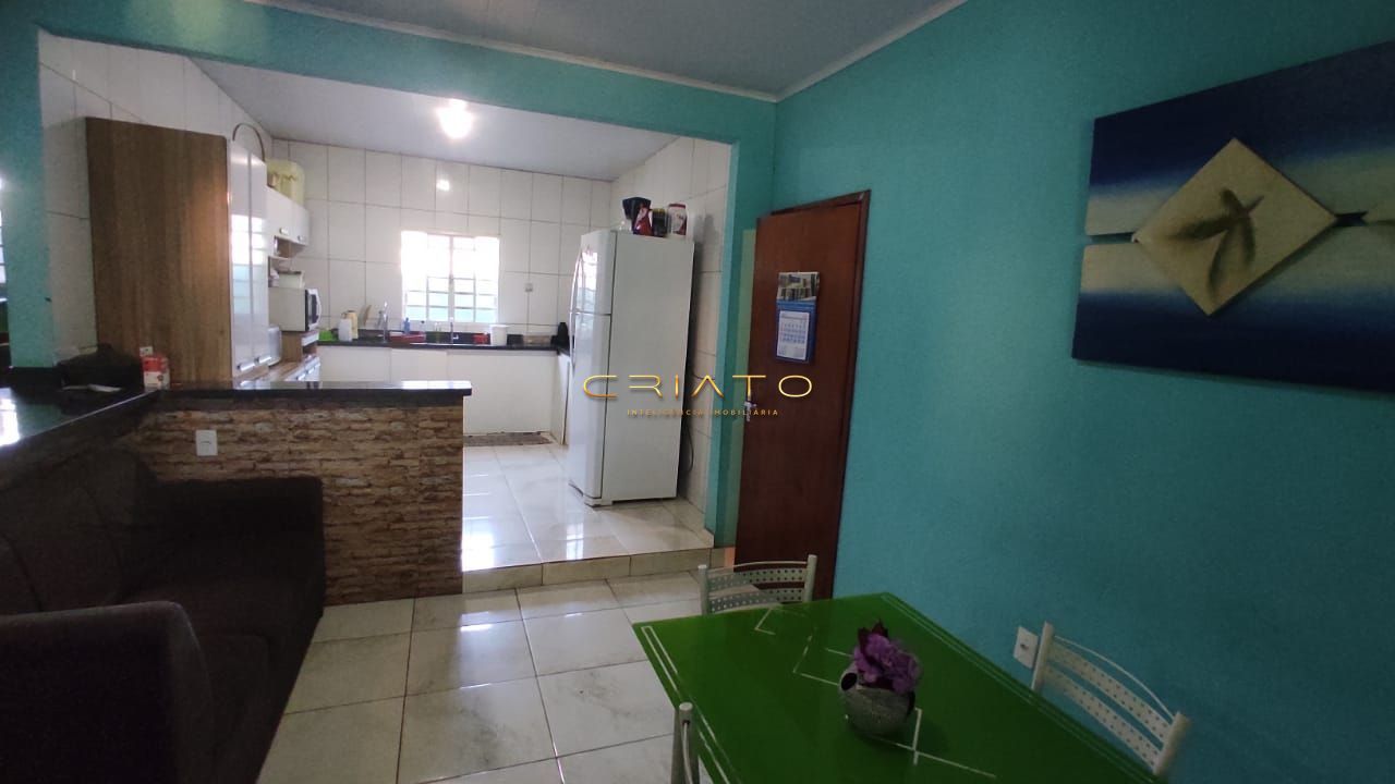 Casa à venda com 4 quartos, 187m² - Foto 7