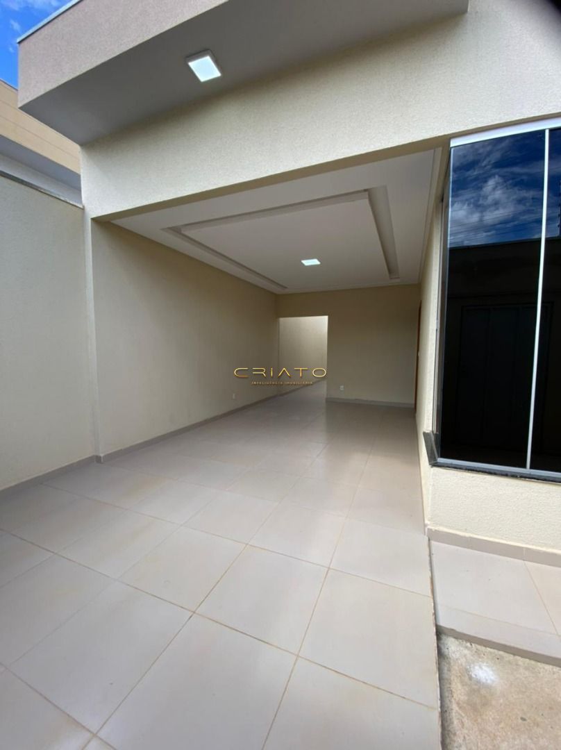 Casa à venda com 3 quartos, 103m² - Foto 1