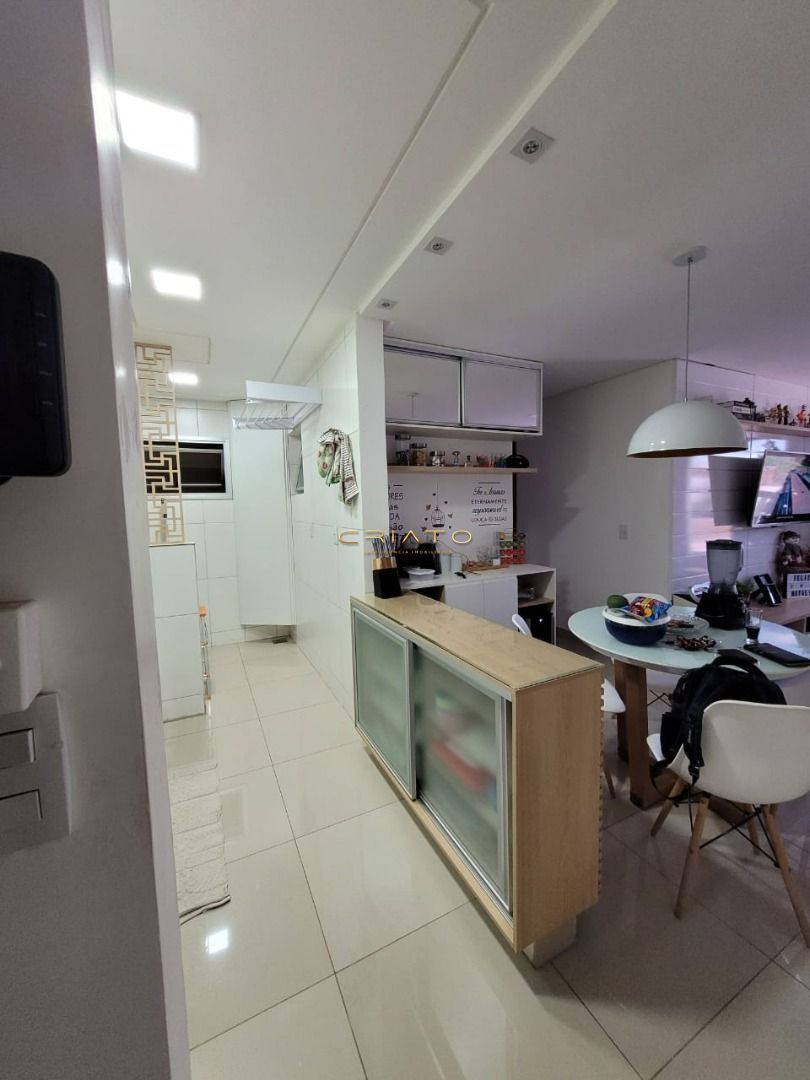 Apartamento à venda com 2 quartos, 60m² - Foto 14