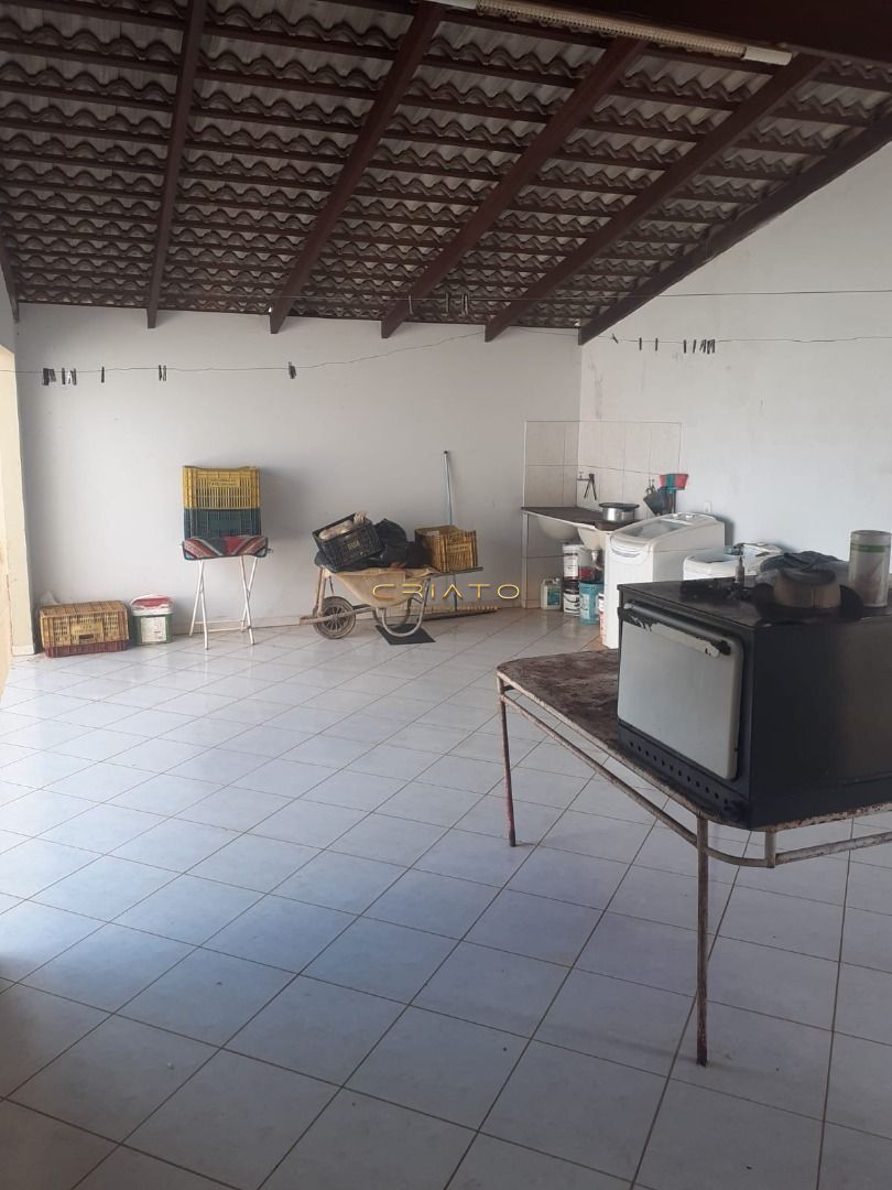 Casa à venda com 3 quartos, 170m² - Foto 12