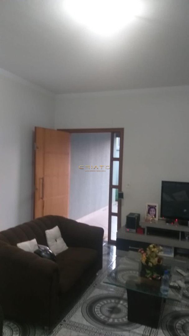 Casa à venda com 3 quartos, 180m² - Foto 3