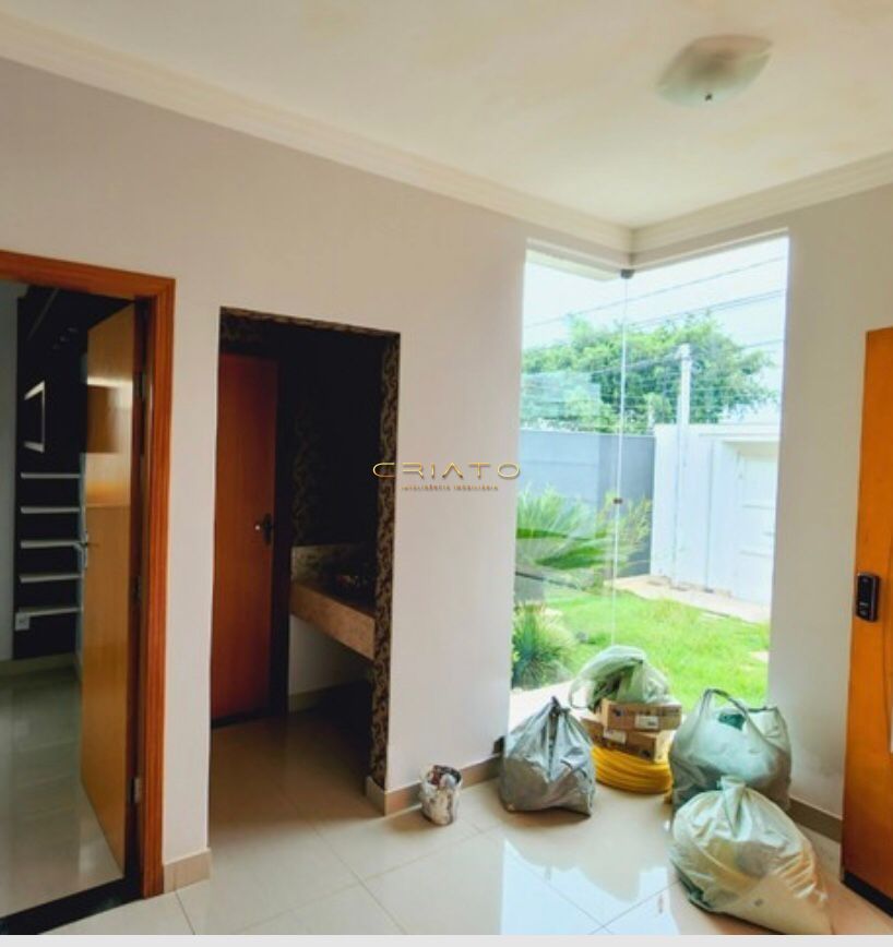 Casa à venda com 3 quartos, 360m² - Foto 10