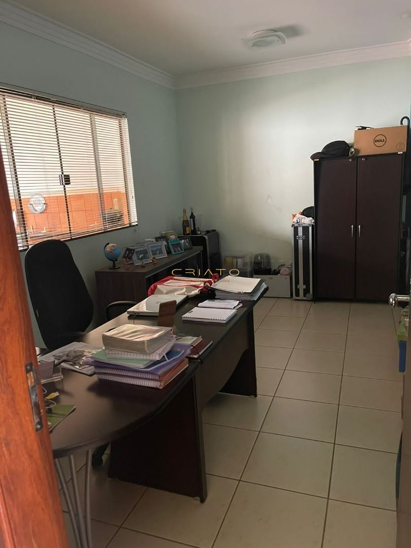 Sobrado à venda com 3 quartos, 340m² - Foto 15