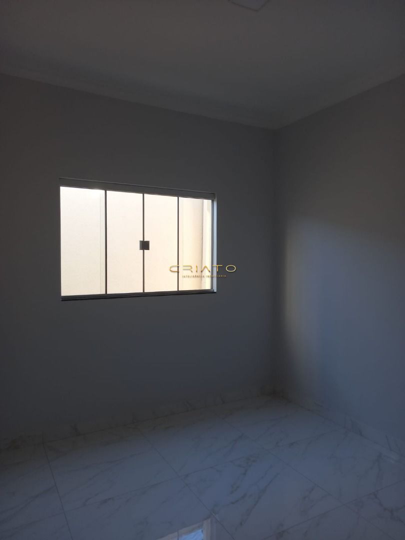 Casa à venda com 3 quartos, 136m² - Foto 13