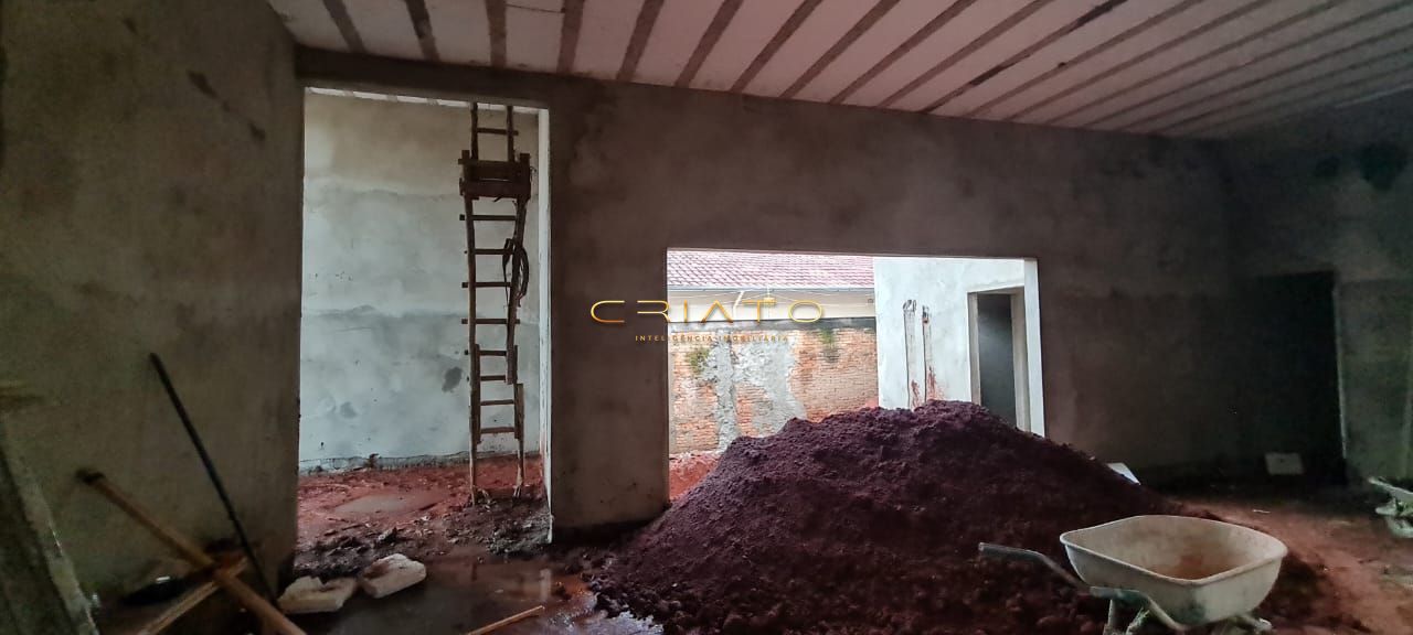 Casa à venda com 3 quartos, 220m² - Foto 6