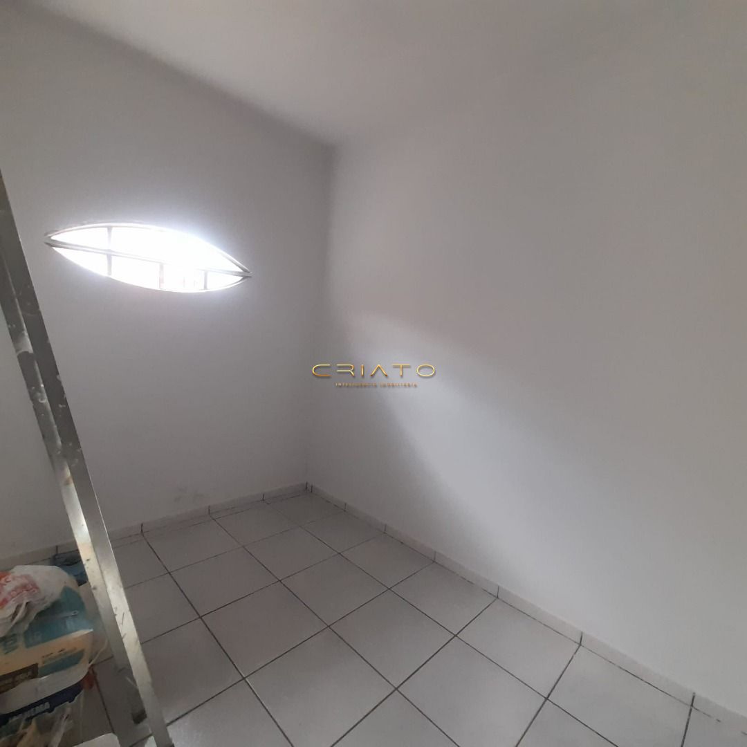 Sobrado à venda com 4 quartos, 360m² - Foto 9