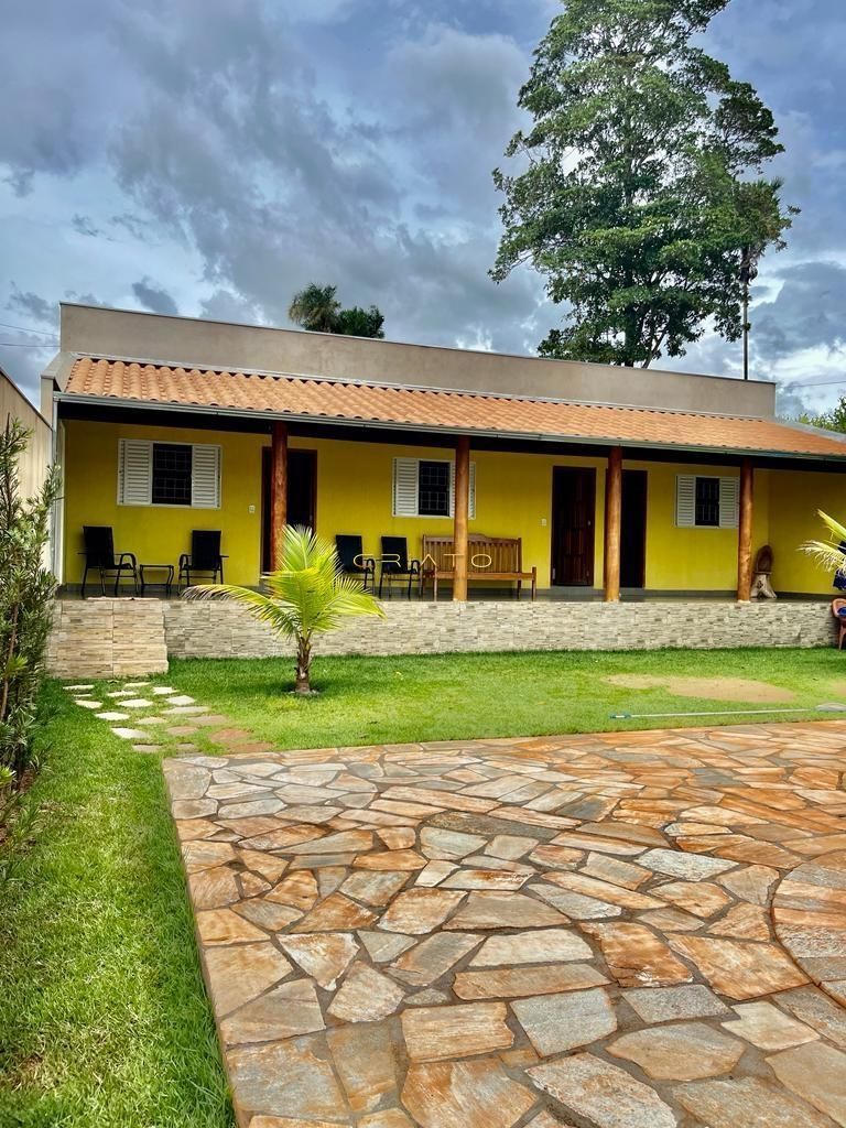 Fazenda à venda com 4 quartos, 6000m² - Foto 1