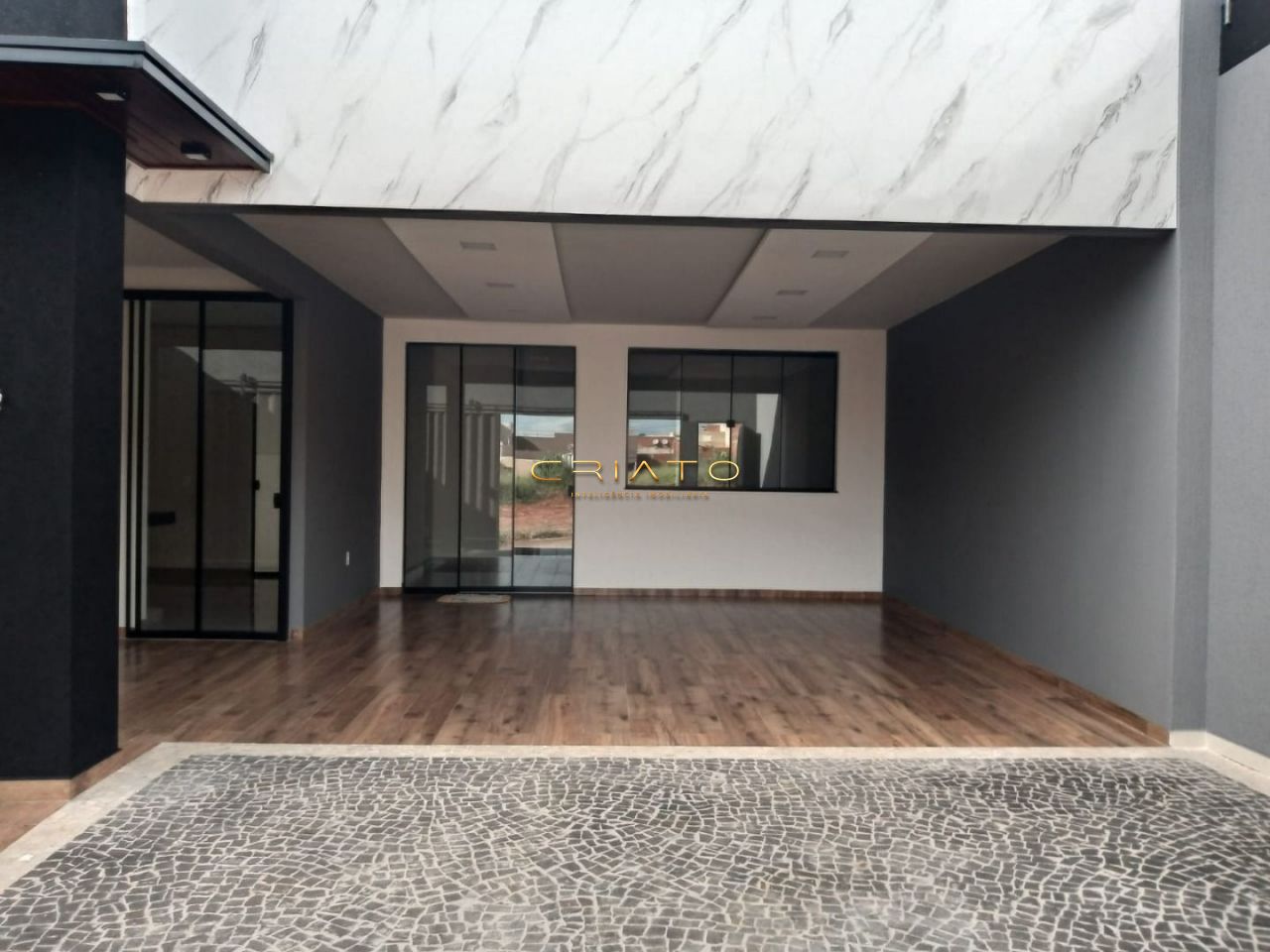 Casa à venda com 3 quartos, 139m² - Foto 3