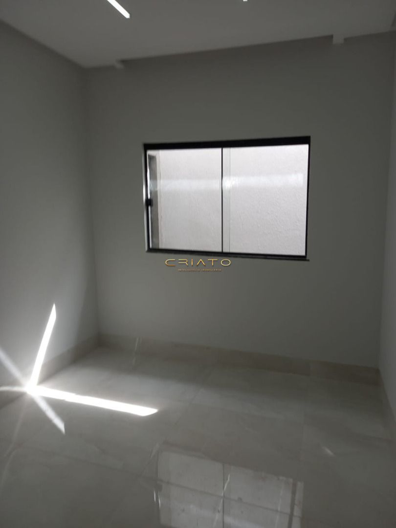 Casa à venda com 3 quartos, 120m² - Foto 17