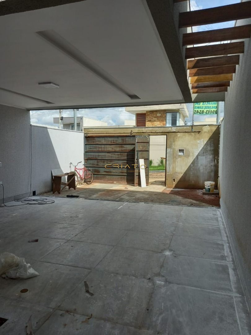 Casa à venda com 3 quartos, 120m² - Foto 13