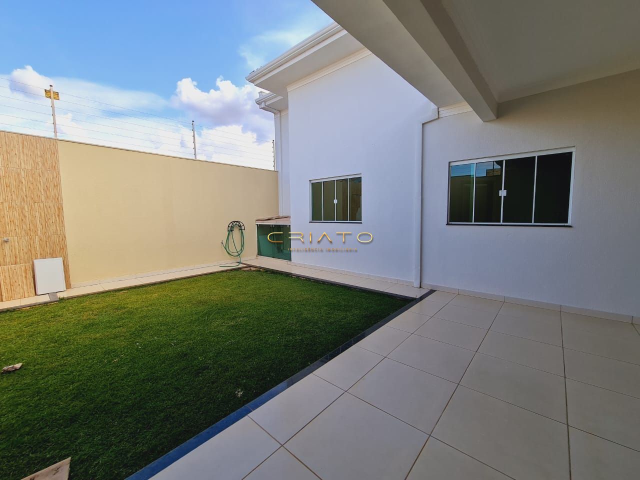 Casa à venda com 3 quartos, 197m² - Foto 18