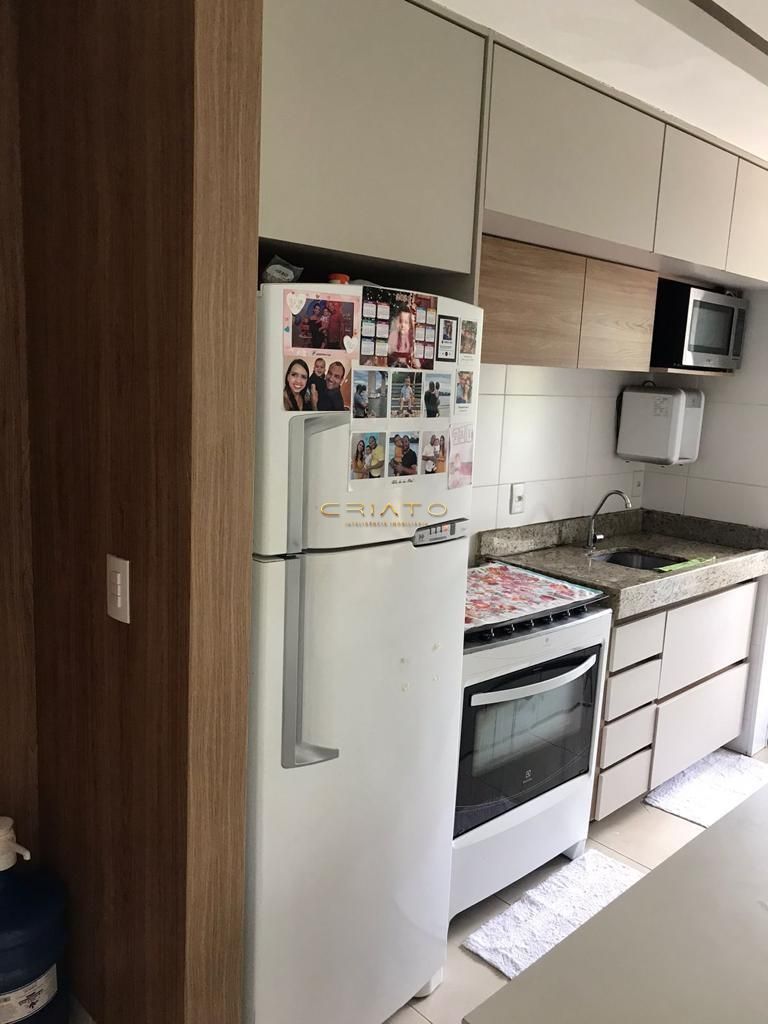 Apartamento à venda com 2 quartos, 55m² - Foto 11