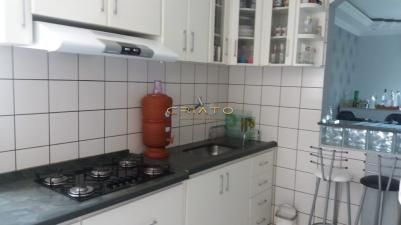 Apartamento à venda com 3 quartos, 80m² - Foto 8