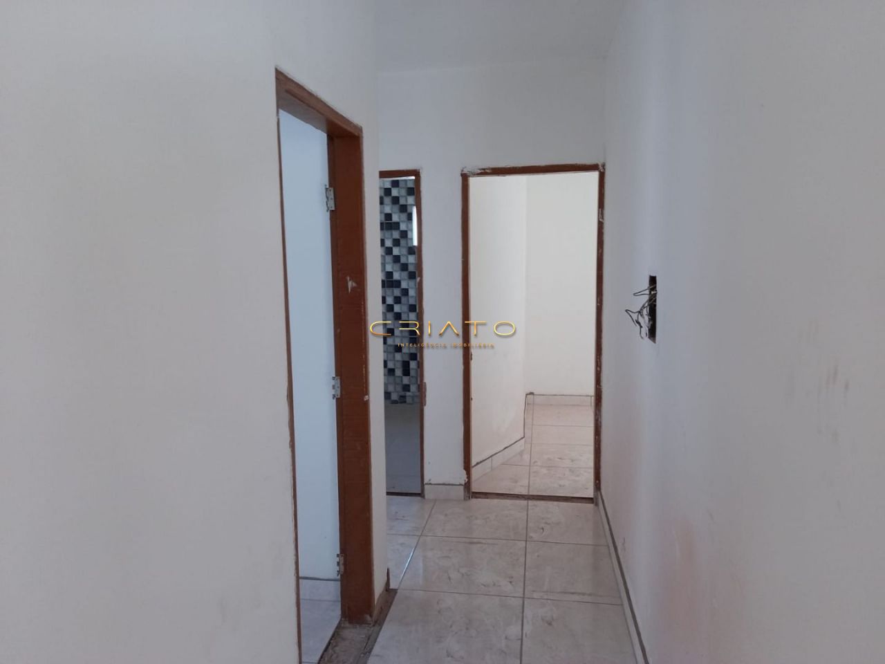 Casa à venda com 2 quartos, 200m² - Foto 16