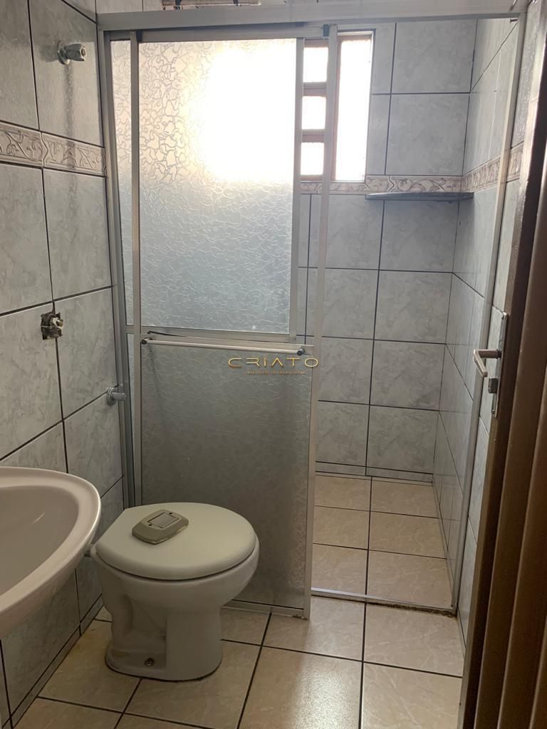 Casa à venda com 3 quartos, 161m² - Foto 4