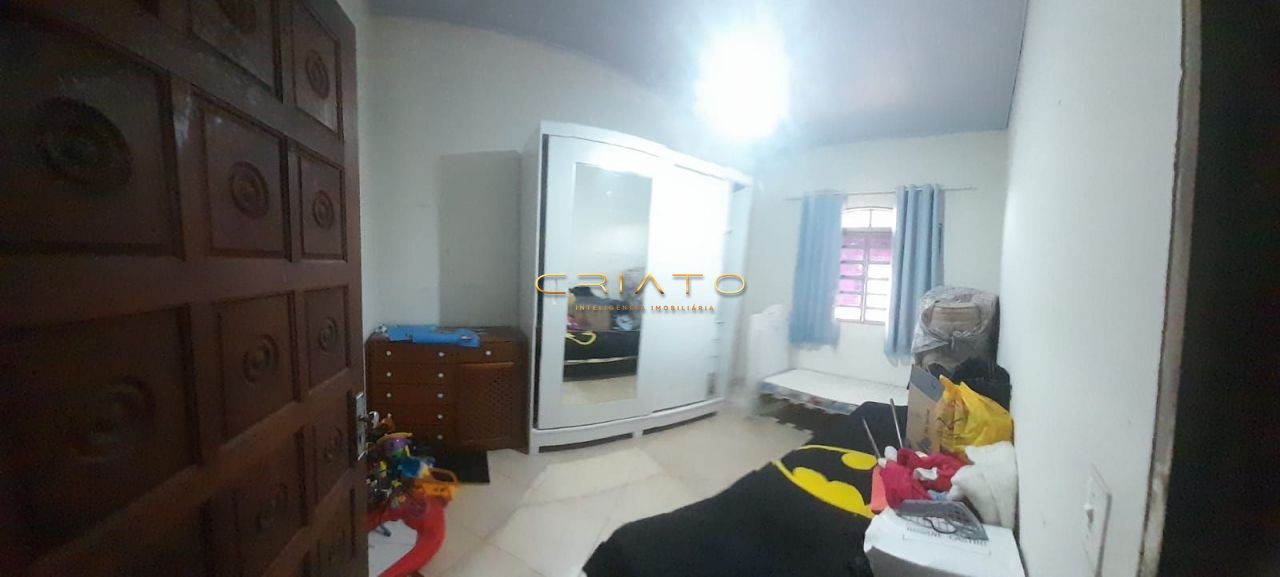 Casa à venda com 2 quartos, 240m² - Foto 13