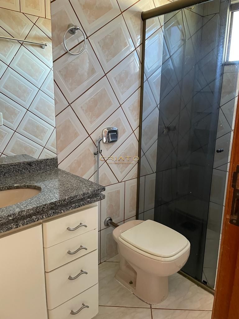 Sobrado à venda com 6 quartos, 140m² - Foto 16