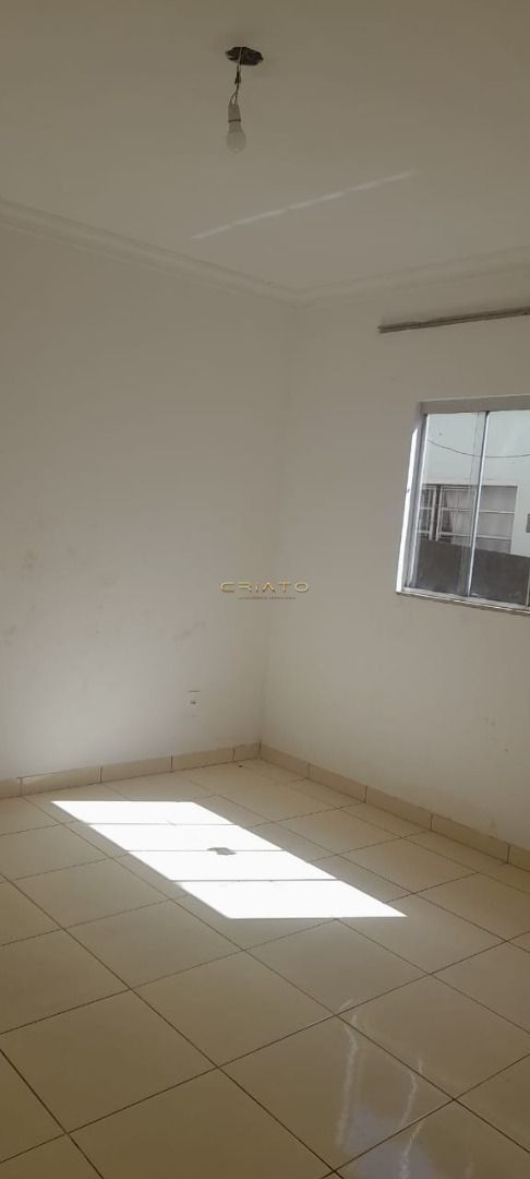 Casa à venda com 3 quartos, 140m² - Foto 8