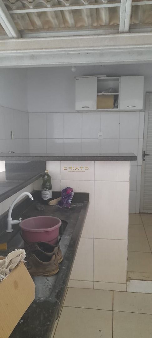 Casa à venda com 3 quartos, 140m² - Foto 14