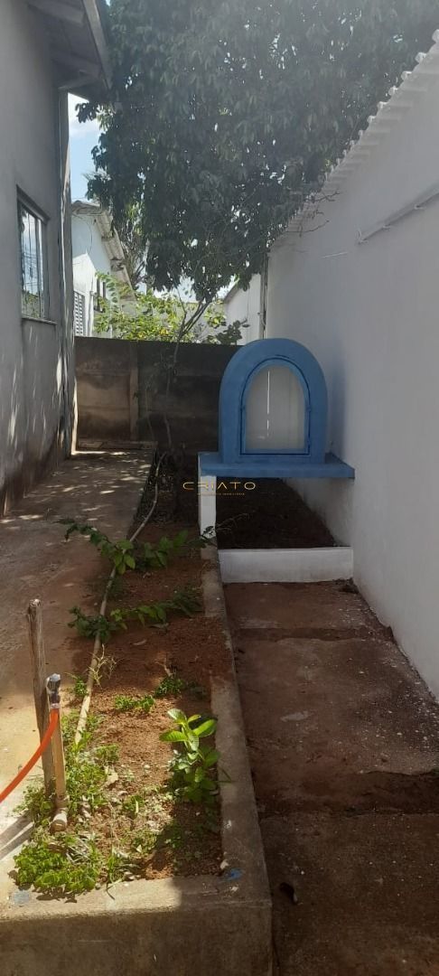 Casa à venda com 3 quartos, 140m² - Foto 13