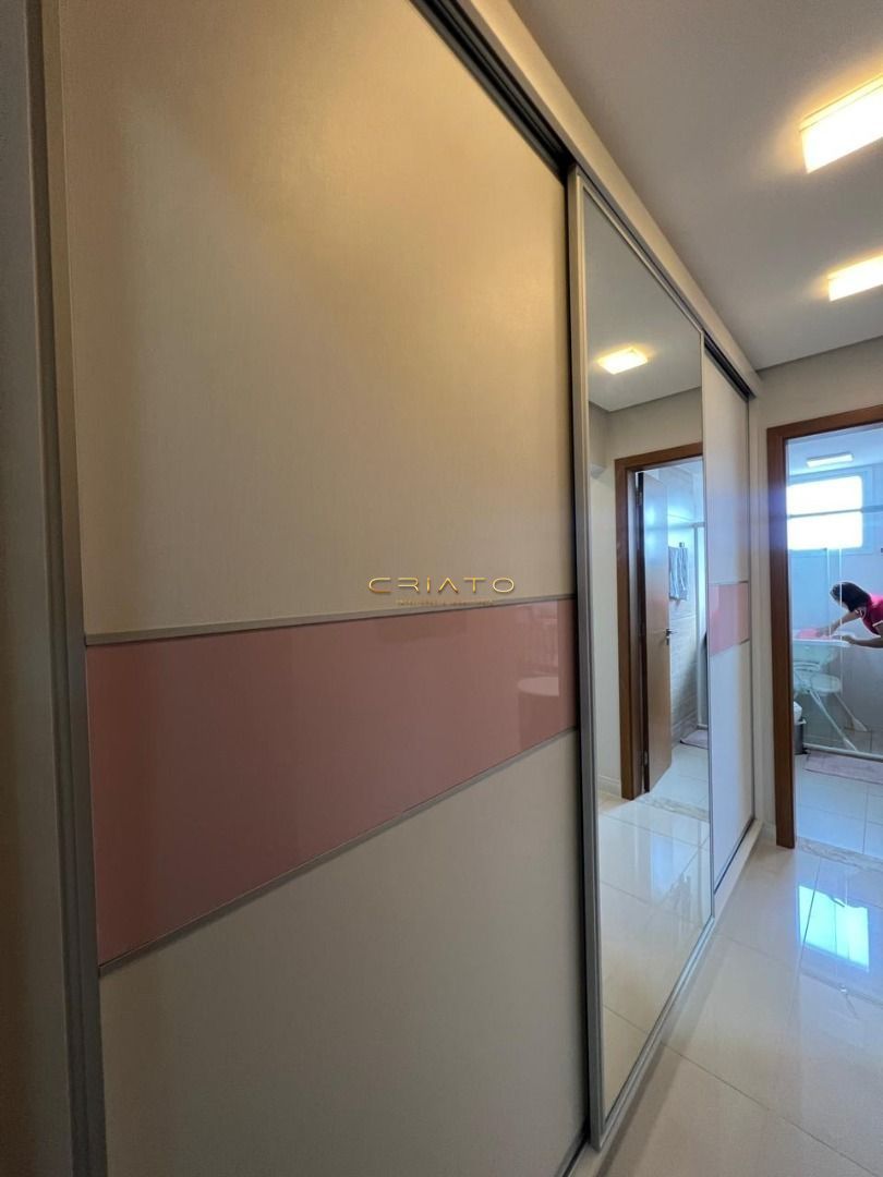 Apartamento à venda com 4 quartos, 188m² - Foto 10