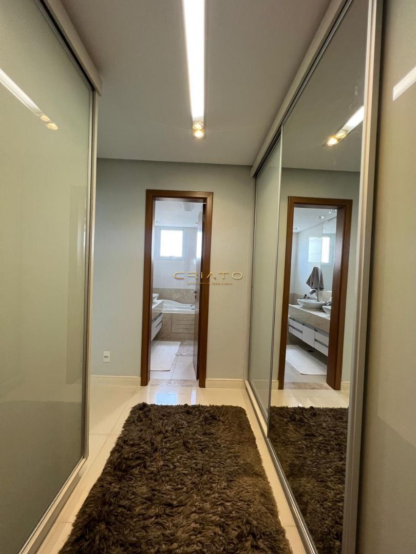 Apartamento à venda com 4 quartos, 188m² - Foto 12