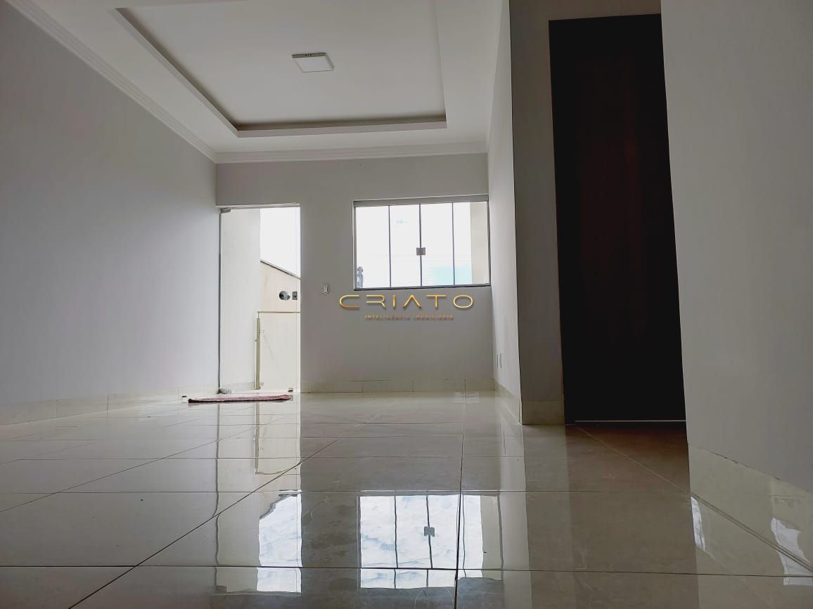 Casa à venda com 3 quartos, 88m² - Foto 14