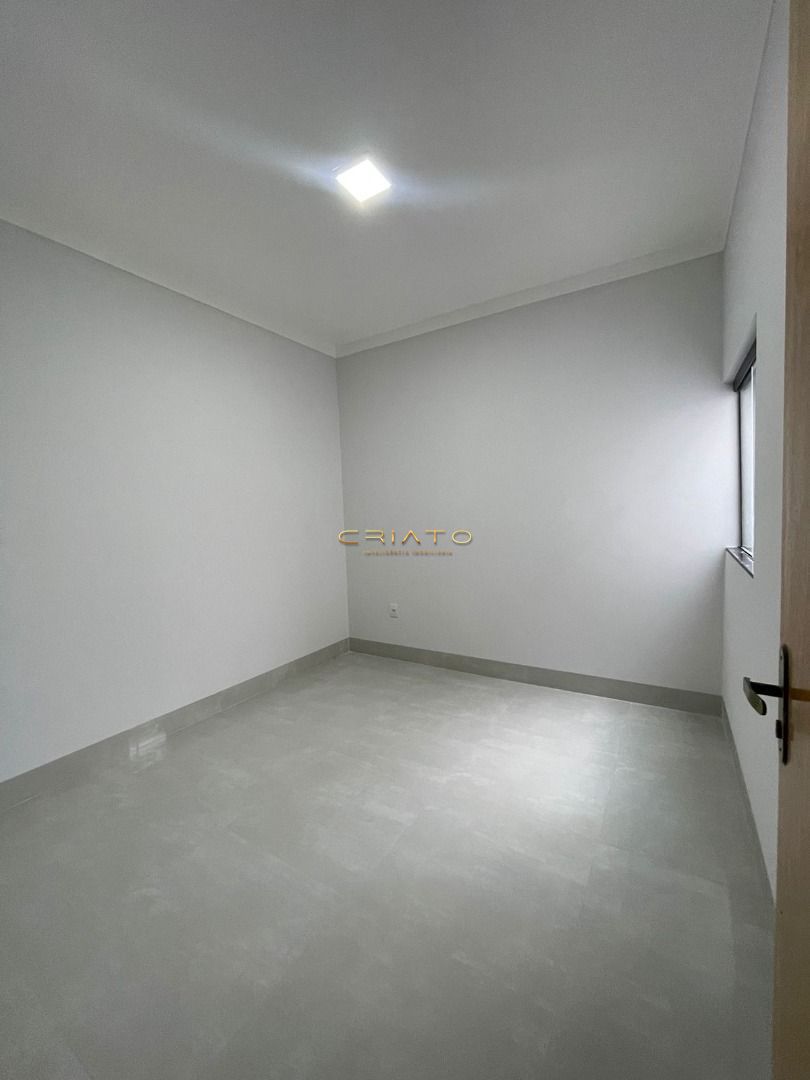 Casa à venda com 3 quartos, 140m² - Foto 9