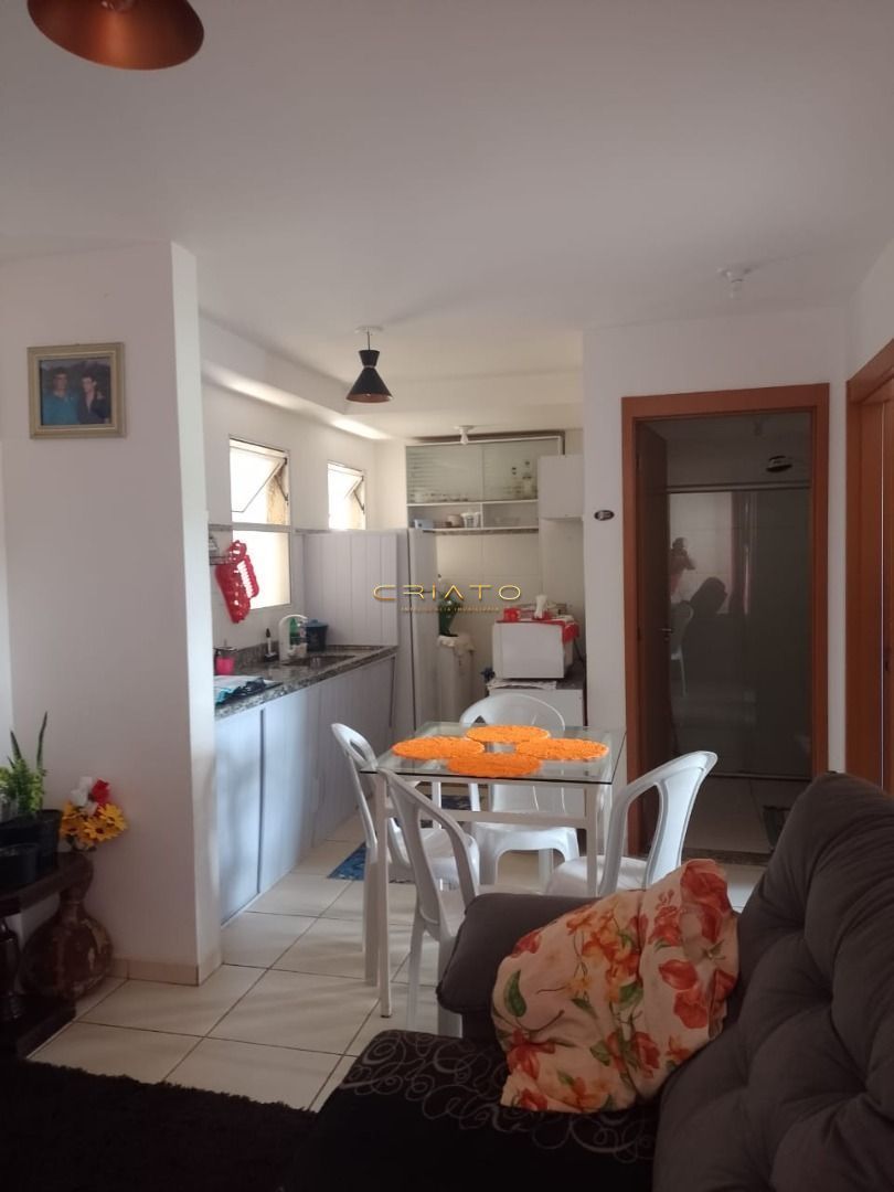 Apartamento à venda com 2 quartos, 58m² - Foto 2