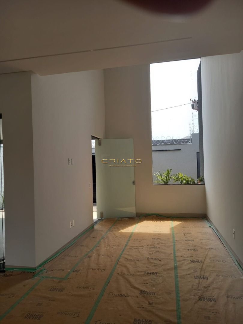 Casa à venda com 3 quartos, 130m² - Foto 7