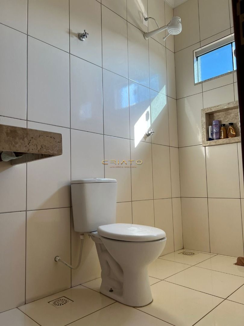 Sobrado à venda com 3 quartos, 240m² - Foto 13