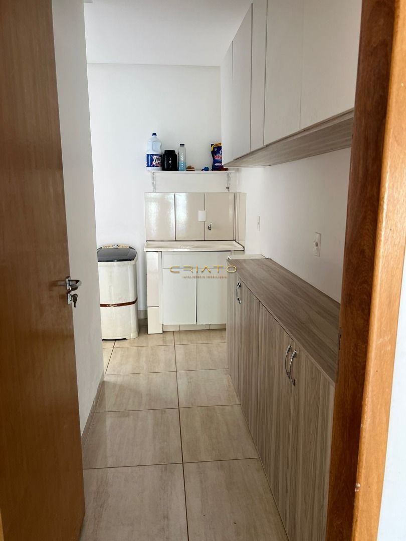 Sobrado à venda com 3 quartos, 240m² - Foto 7