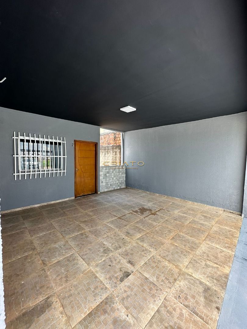 Casa à venda com 3 quartos, 105m² - Foto 15