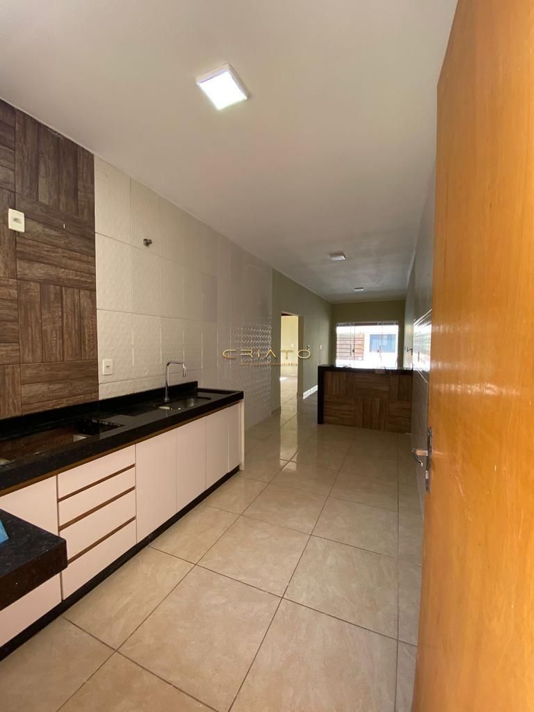 Casa à venda com 2 quartos, 100m² - Foto 7