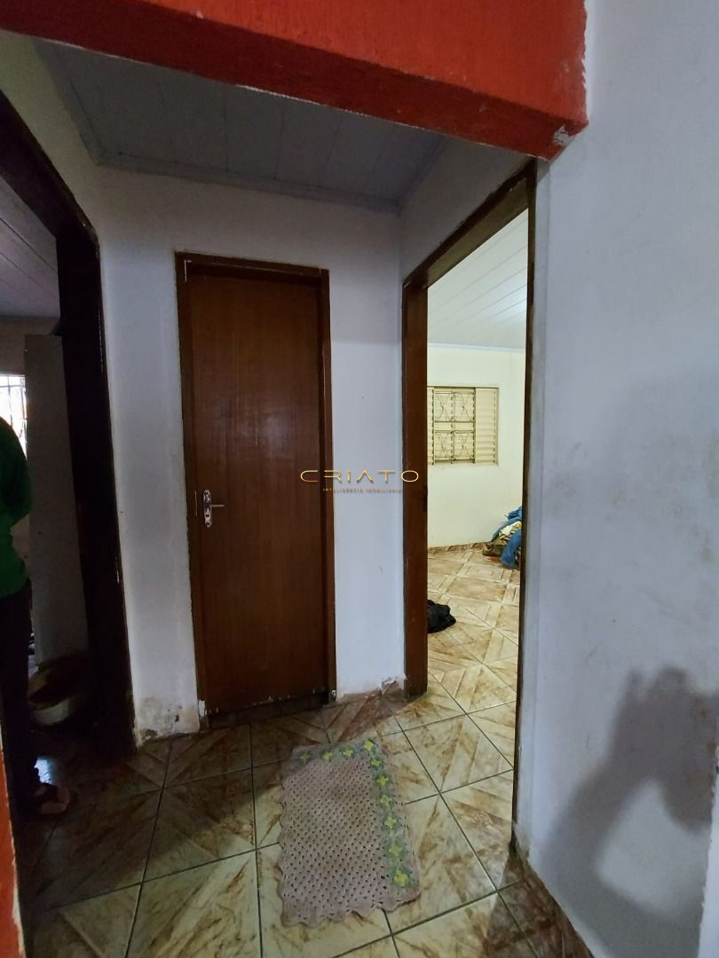 Casa à venda com 3 quartos, 350m² - Foto 12