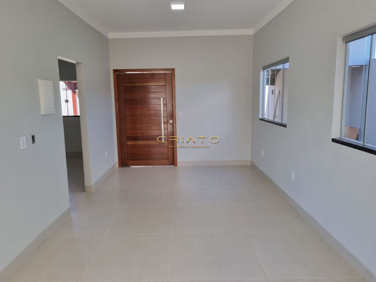 Casa à venda com 4 quartos, 198m² - Foto 2