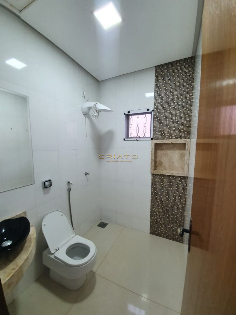 Casa à venda com 3 quartos, 180m² - Foto 16