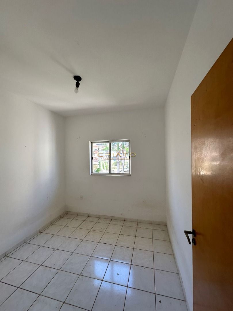 Apartamento à venda com 3 quartos, 77m² - Foto 9