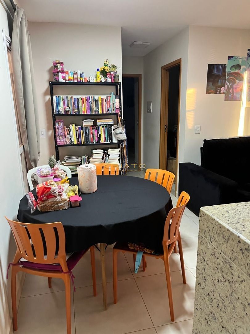 Apartamento à venda com 2 quartos, 64m² - Foto 5