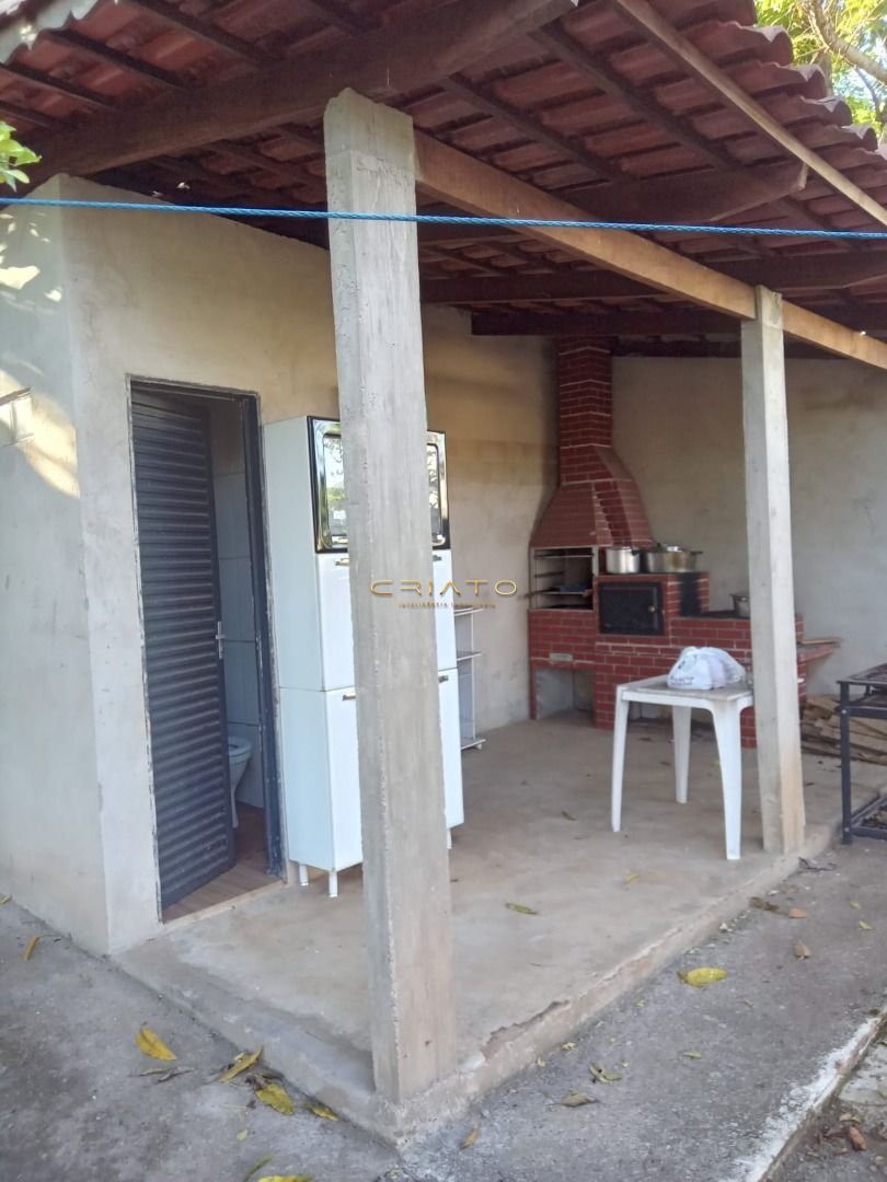 Casa à venda com 2 quartos, 200m² - Foto 21