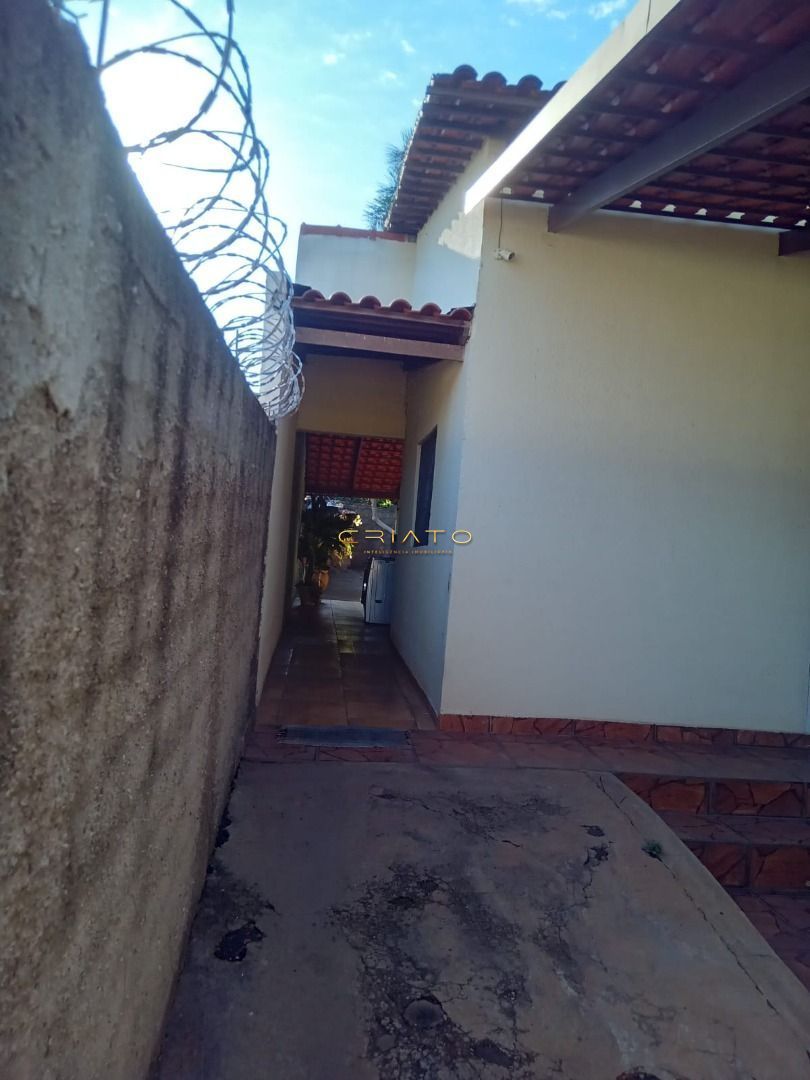 Casa à venda com 2 quartos, 200m² - Foto 22