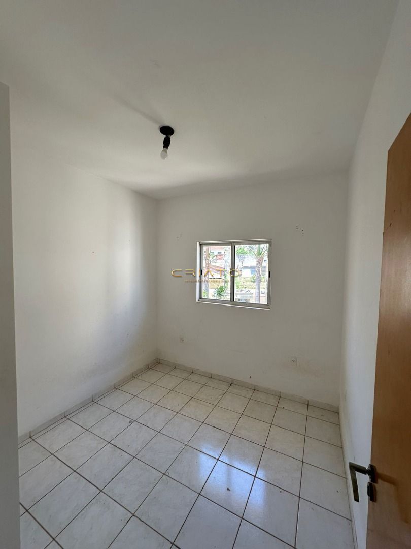 Apartamento à venda com 3 quartos, 77m² - Foto 8