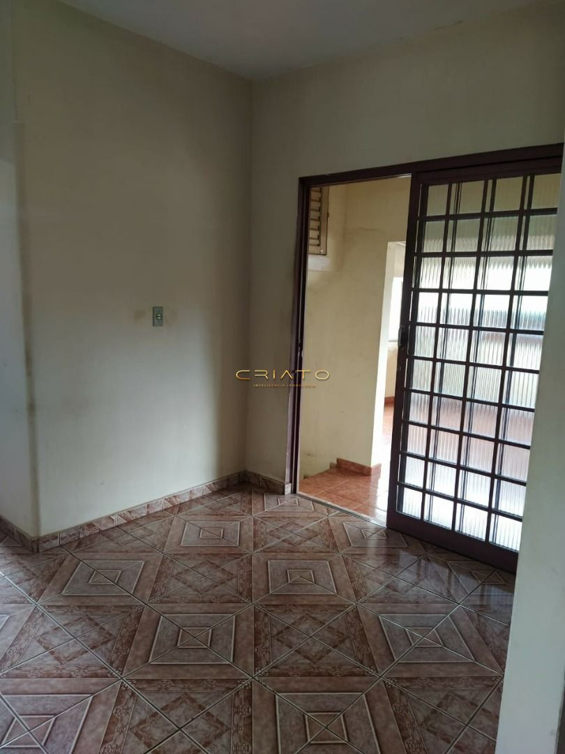 Sobrado à venda com 3 quartos, 260m² - Foto 8