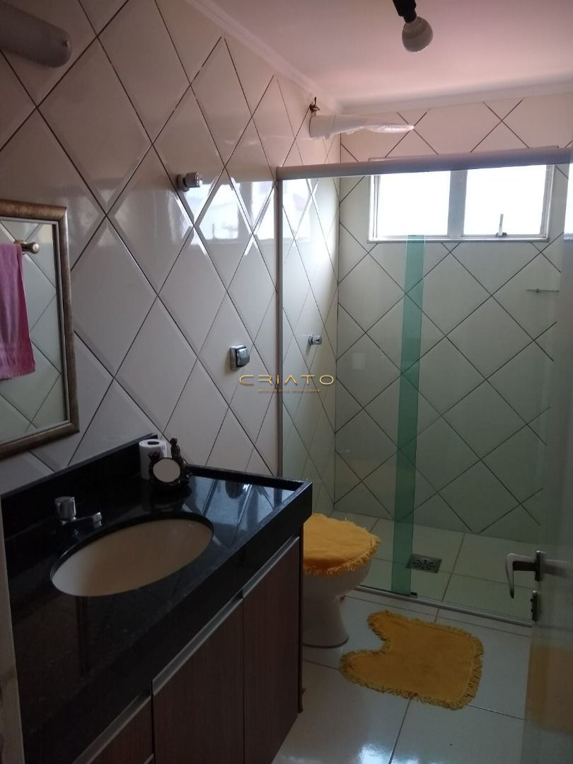 Apartamento à venda com 3 quartos, 115m² - Foto 16